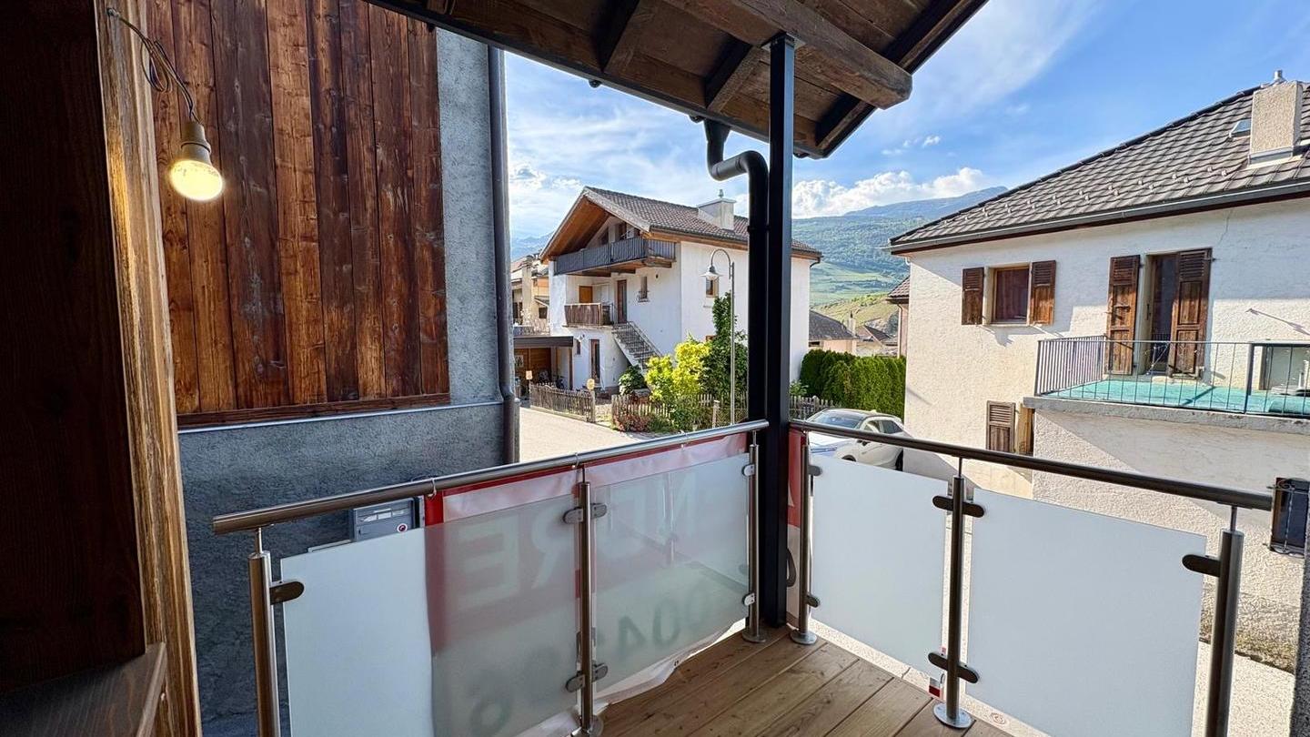 A vendre 3966 Chalais Duplex 3.5 pi&egrave;ce(s)