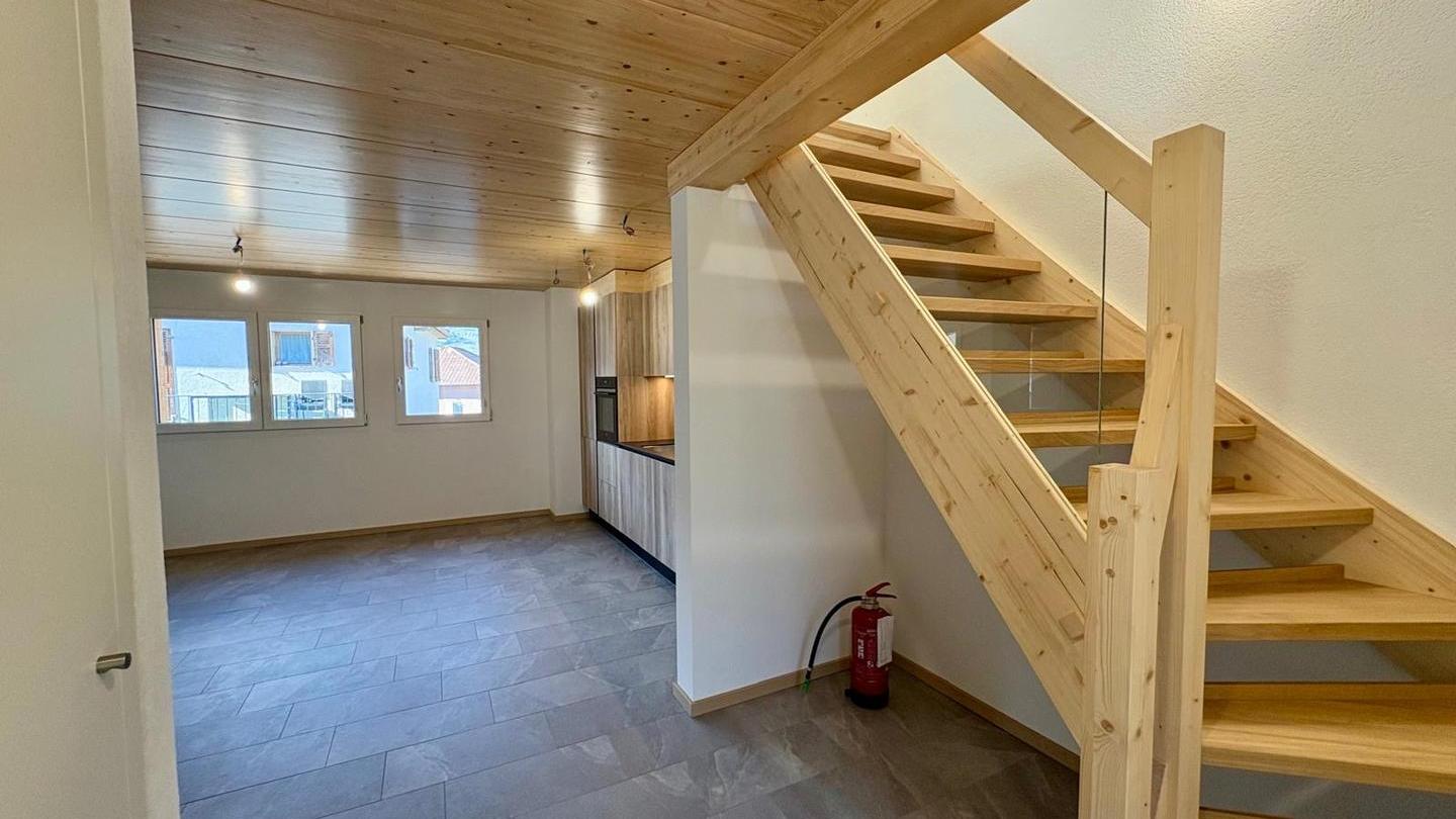 A vendre 3966 Chalais Duplex 3.5 pi&egrave;ce(s)