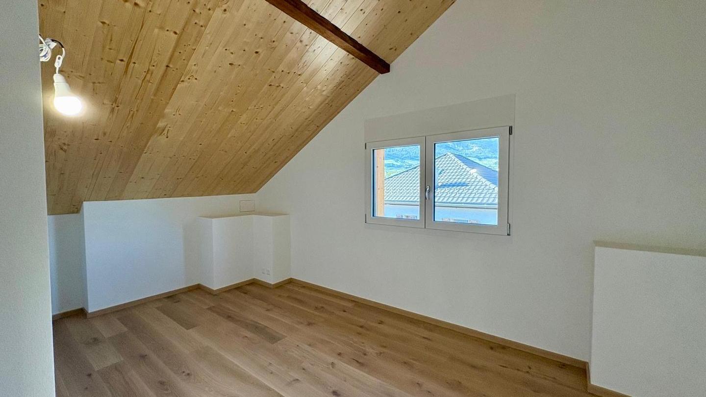 A vendre 3966 Chalais Duplex 3.5 pi&egrave;ce(s)